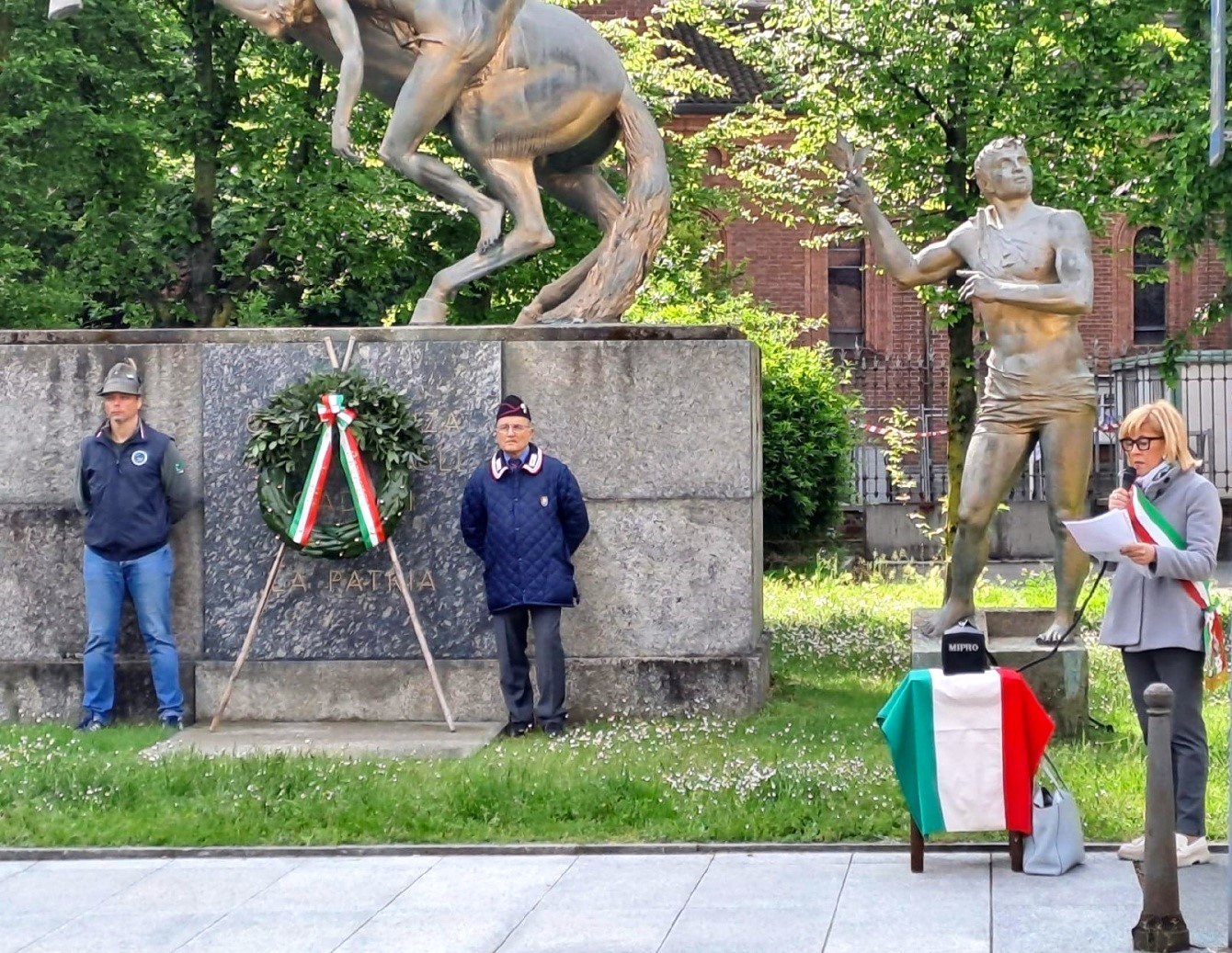 mirella cerini manifestazione