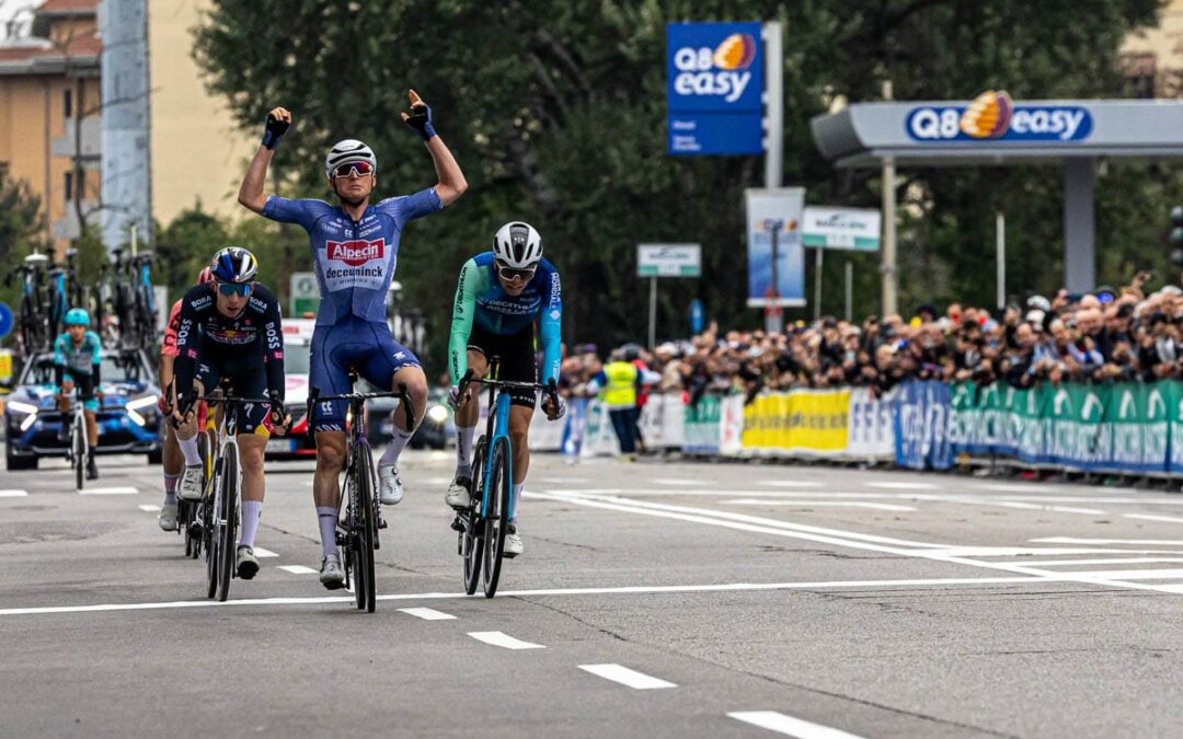 Il belga Van Tricht si aggiudica la 105^ Coppa Bernocchi